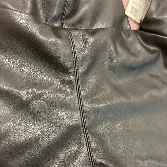 ZARA faux leather halter top - Picture 14 of 14